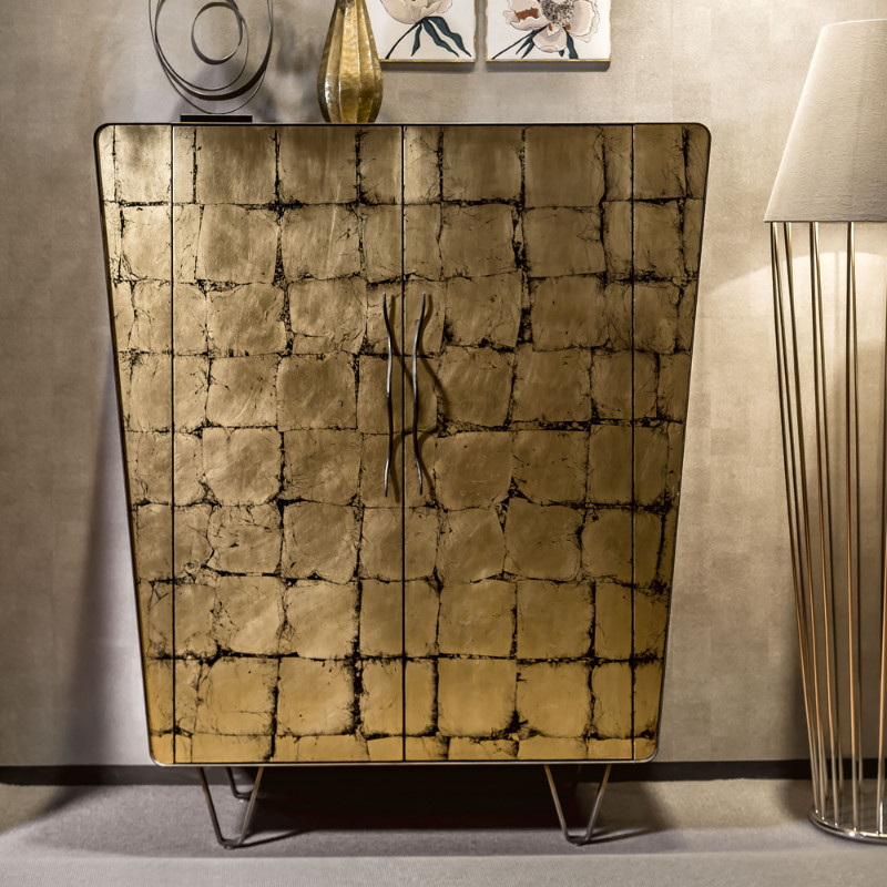 Leaf, Gilding, gold leaf, gold, luxury furniture, craftsmenship, techniques, console tables, living room, modern console tables, design ideas, exclusive brand, exclusive design, jewel, luxury furniture